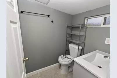 10405 SW Denney Rd #31, Beaverton, OR 97008 - Photo 33