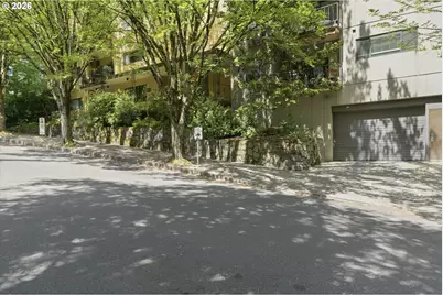 2021 SW Main St #41, Portland, OR 97205 - Photo 41
