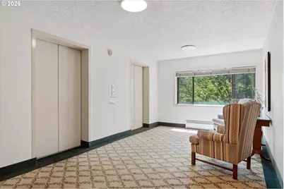 2021 SW Main St #41, Portland, OR 97205 - Photo 35