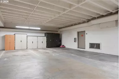 2021 SW Main St #41, Portland, OR 97205 - Photo 39