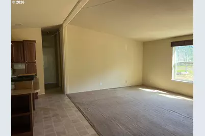 911 Tunnel Rd, Glendale, OR 97442 - Photo 3