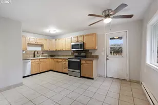 25106 NE 25th St, Camas, WA 98607 - Photo 9