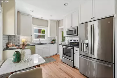 6804 NE Davis St, Portland, OR 97213 - Photo 15