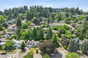 6804 NE Davis St, Portland, OR 97213 - Photo 47