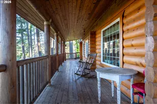 173 Park St, Glide, OR 97443 - Photo 7