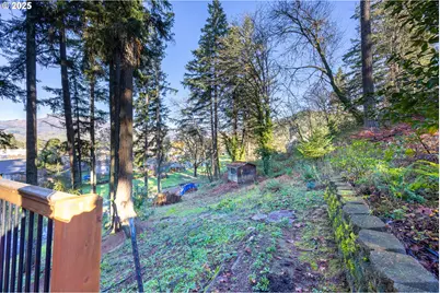 173 Park St, Glide, OR 97443 - Photo 37