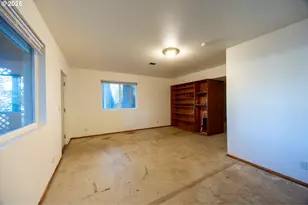 173 Park St, Glide, OR 97443 - Photo 19