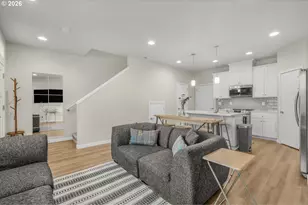 12049 SE 5th St, Vancouver, WA 98683 - Photo 5