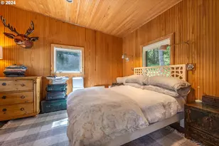 2058 State Rd, Mosier, OR 97040 - Photo 19