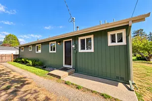 537 Art St, Brookings, OR 97415 - Photo 43