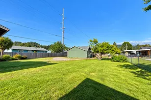 537 Art St, Brookings, OR 97415 - Photo 41