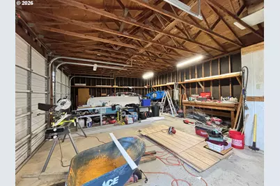 537 Art St, Brookings, OR 97415 - Photo 37