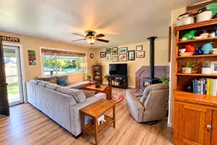 537 Art St, Brookings, OR 97415 - Photo 9