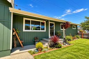 537 Art St, Brookings, OR 97415 - Photo 7
