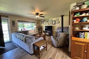 537 Art St, Brookings, OR 97415 - Photo 9
