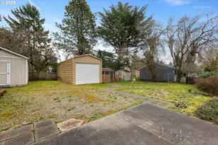 15904 SE Harrison St, Portland, OR 97233 - Photo 31