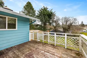 15904 SE Harrison St, Portland, OR 97233 - Photo 13