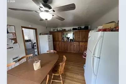 1022 Horn Ln, Eugene, OR 97404 - Photo 5