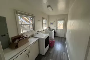 1022 Horn Ln, Eugene, OR 97404 - Photo 9