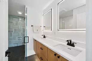 42 Washington St, Rockaway Beach, OR 97136 - Photo 29