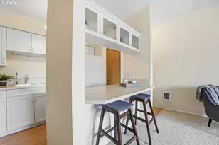 11040 SW Greenburg Rd, Tigard, OR 97223 - Photo 7