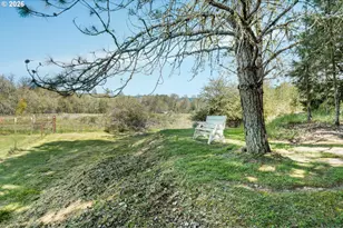 1381 Oak Hill Rd, Roseburg, OR 97471 - Photo 37