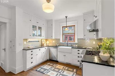 3681 NE Senate St, Portland, OR 97232 - Photo 15