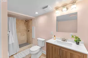 3681 NE Senate St, Portland, OR 97232 - Photo 39