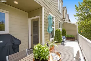 2649 NW Kennedy Ct, Portland, OR 97229 - Photo 9