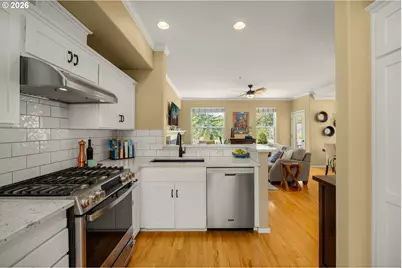 2649 NW Kennedy Ct, Portland, OR 97229 - Photo 15