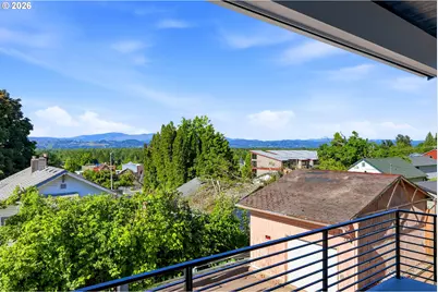 107 SE 3rd St, Troutdale, OR 97060 - Photo 15