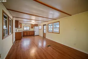 620 SE 2nd Ave, Canby, OR 97013 - Photo 3