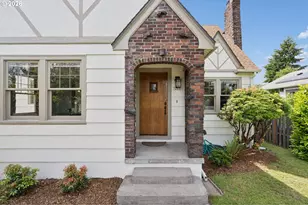 7215 N Denver Ave, Portland, OR 97217 - Photo 3