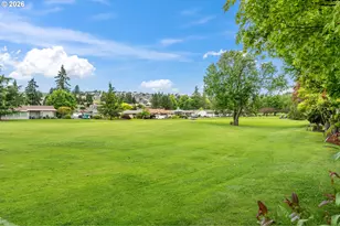 15935 SW Royalty Pkwy, King City, OR 97224 - Photo 33