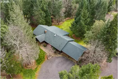 122 Carlos Ave, Rogue River, OR 97537 - Photo 3
