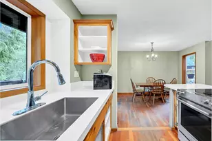 64711 E Sandy River Ln, Rhododendron, OR 97049 - Photo 13