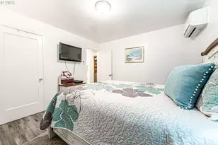 1064 E Taylor Ave, Cottage Grove, OR 97424 - Photo 21