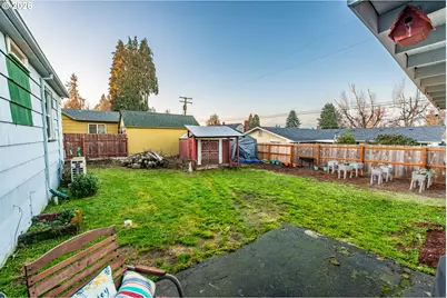 1064 E Taylor Ave, Cottage Grove, OR 97424 - Photo 21