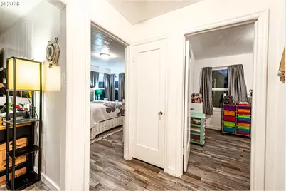 1064 E Taylor Ave, Cottage Grove, OR 97424 - Photo 17