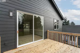 2333 W Castleman St, Longview, WA 98632 - Photo 29