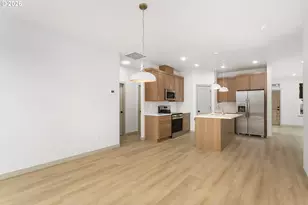 2333 W Castleman St, Longview, WA 98632 - Photo 15