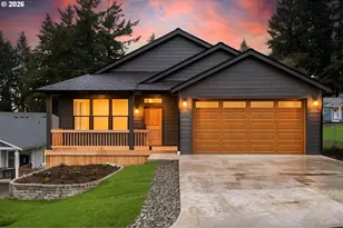 2333 W Castleman St, Longview, WA 98632 - Photo 1