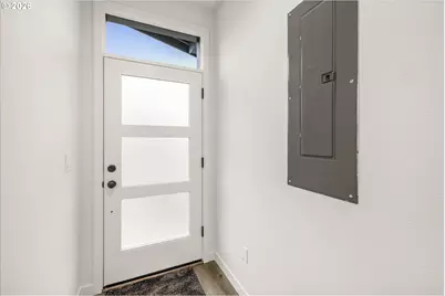 272 NW Mawrcrest Ave, Gresham, OR 97030 - Photo 5