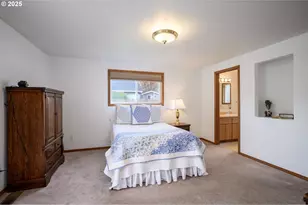 695 SW Westview Dr, McMinnville, OR 97128 - Photo 21