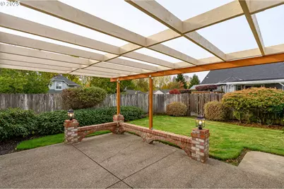 695 SW Westview Dr, McMinnville, OR 97128 - Photo 33