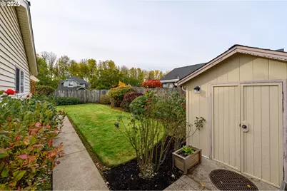 695 SW Westview Dr, McMinnville, OR 97128 - Photo 43
