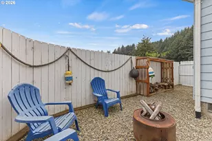 1050 Broadway Ave, Winchester Bay, OR 97467 - Photo 31