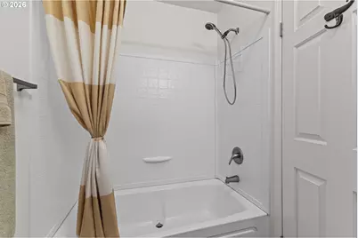 1050 Broadway Ave, Winchester Bay, OR 97467 - Photo 25