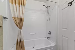 1050 Broadway Ave, Winchester Bay, OR 97467 - Photo 25