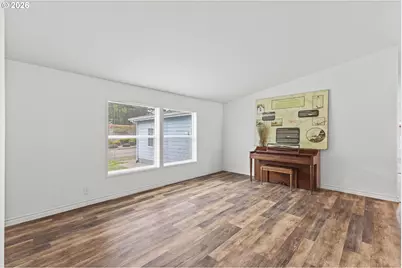 1050 Broadway Ave, Winchester Bay, OR 97467 - Photo 5